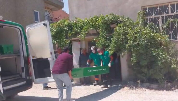 Tartıştığı annesini bıçaklayarak öldürdü