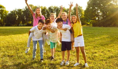 Tatilde çocuklar ekranlara değil arkadaşlarına bağlansın: Yaz tatilinde çocukların sosyalleşmesini sağlayan 9 öneri