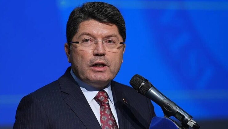 Terör örgütü PKK silah bıraktı, Adalet Bakanı Yılmaz Tunç canlı yayında konuştu: ‘Bu süreç şehit ailelerimizi incitecek bir süreç değil’