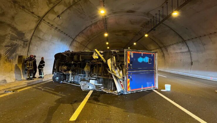 Tünelde feci kaza… Yaralılar var!