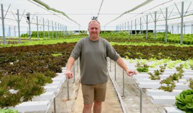 Turizmciliği bırakıp Ovacık’a yerleşti: Ayda 10 ton hasat yapıyor!