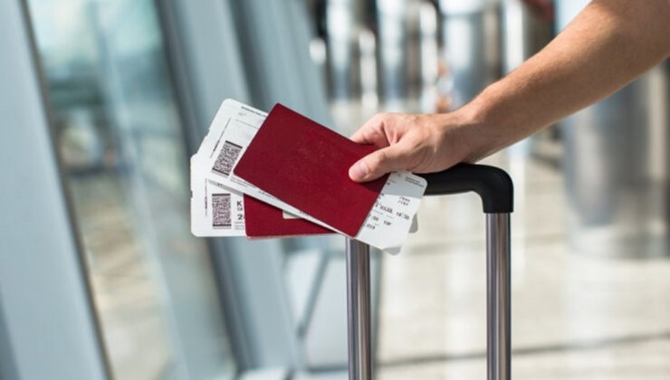 Uçak biletlerinde ek vergi zorunluluğu: Önceden alan da ödeyecek