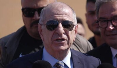 Ümit Özdağ’dan ’15 Temmuz’ iddiası: ‘Devlet binalarına Atatürk posteri asılmaması ile ilgili talimat verildiği bilgisi geldi’