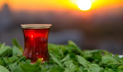 Ünlü marka duyurdu: Çay fiyatlarına zam geldi!