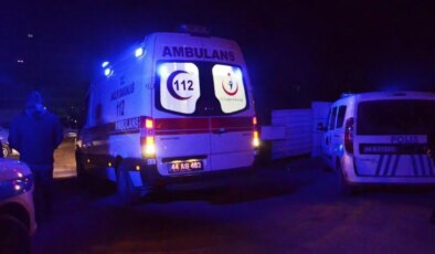 Vakaya giden ambulans ekibine saldırı!