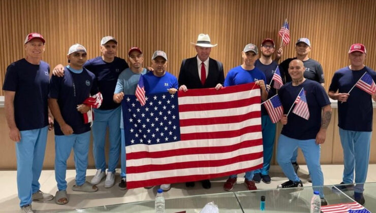 Venezuela’da tutuklu bulunan 10 ABD vatandaşı ülkesine döndü