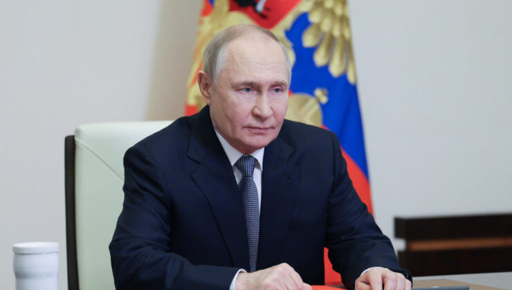 Vladimir Putin: ABD’ye bağımsızlık savaşında maddi olarak yardım ettik