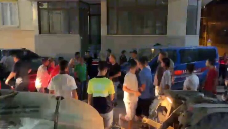 Yangın yerinde ‘hırsızlık’ iddiası: Tekme tokat dövüldü