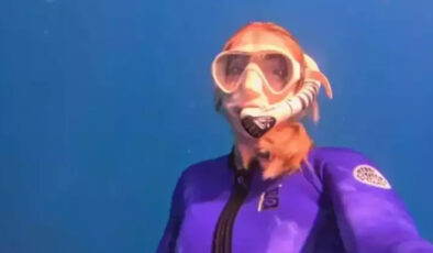 Yasemin Kay Allen’in bitmeyen tatili! Bu defa okyanusa girdi