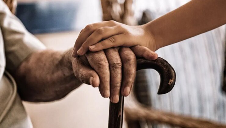 Yaşlanmayı geciktirecek ilaç yolda… İngiliz bilim insanları açıkladı!