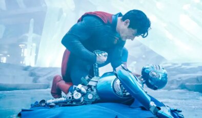 Yılın en iyi üçüncü açılışı: Superman filmi 122 milyon dolar hasılata ulaştı…
