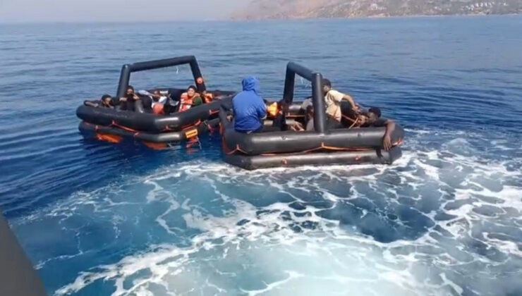 Yunan unsurları 19 kaçak göçmeni ölüme terk etti