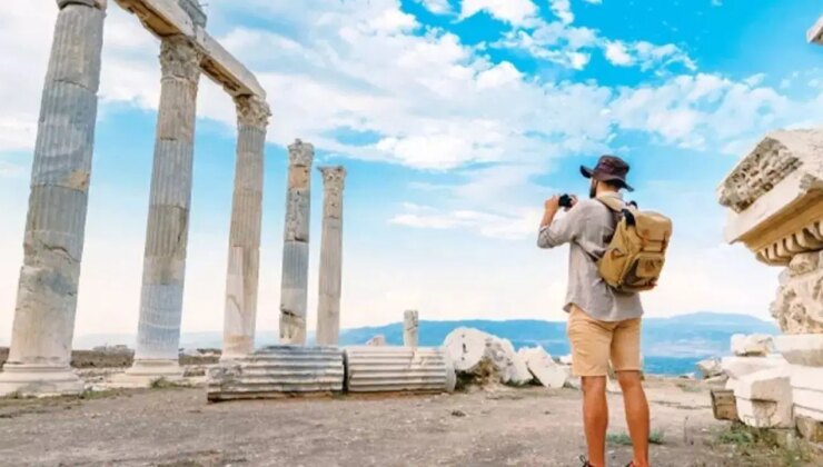 Yurt dışı seyahatlerinde çantanızda mutlaka yer vermeniz gereken 10 şey