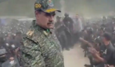 ABD bölgede savaş gemisi konuşlandırmıştı: Venezuela Başkanı Maduro’dan güç gösterisi