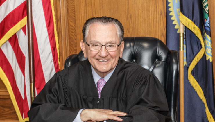 ABD’li yargıç Frank Caprio yaşamını yitirdi
