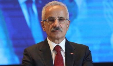 Abdulkadir Uraloğlu: Kars-Iğdır-Aralık-Dilucu demir yolu hattı, 110 milyar liraya inşa edilecek