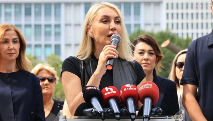Aile Dayanışma Ağı yeniden Saraçhane’de… Dilek İmamoğlu: ‘Bu adalet nöbetini sürdüreceğiz’