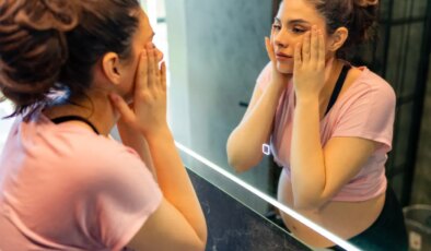 Anne ve bebek sağlığını etkiliyor, alerjiye sebep oluyor: Hamilelikte kullanılmaması gereken 6 cilt bakım ürünü