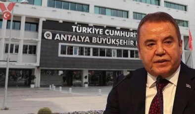 Antalya Büyükşehir Belediyesi’ne operasyonda yeni gelişme: Gözaltına alınanlardan 15’i adliyeye sevk edildi