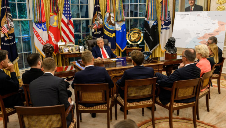 Avrupalı liderler Beyaz Saray’da Trump’ın etrafında toplandı