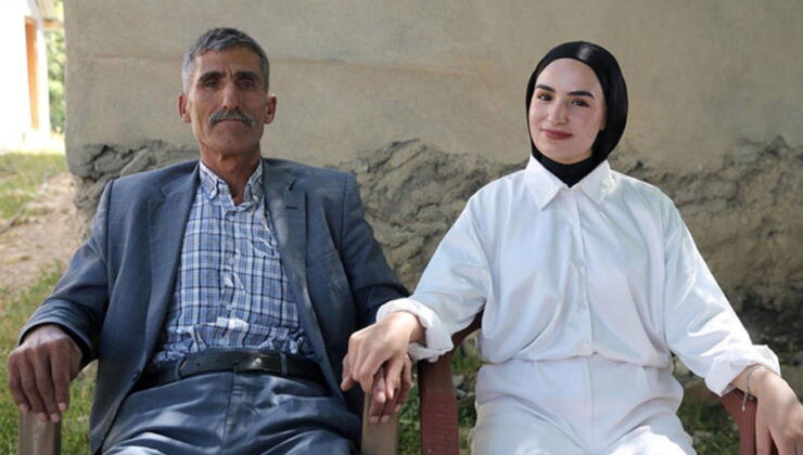 Babası YKS çıkışında çiçekle karşılamıştı: Hayalindeki bölüme yerleşti