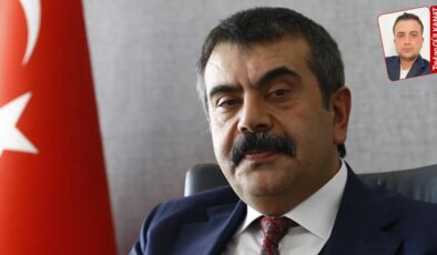 Bakan Tekin’in yönlendirmesi doğrultusunda sadece kızların gideceği sekiz ortaokul açıldı: Karma eğitime darbe