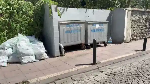 Beşiktaş’ta çöp konteynerinin yanında bebek cesedi bulundu