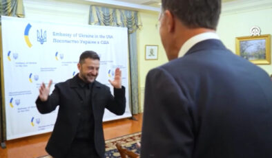 Beyaz Saray’da Ukrayna Zirvesi: Zelensky takım elbise giydi