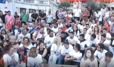 Beyoğlu’nda İnan Güney için oturma eylemi: ‘Rantçılara Beyoğlu’nun bir kuruş hakkını yedirmediği için tutsak’