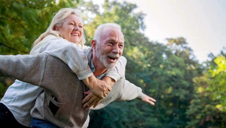 Bilim insanları 100 yaşına kadar yaşamanın sırrını ortaya çıkardı: Centenarian etkisinin sırları açıklanıyor
