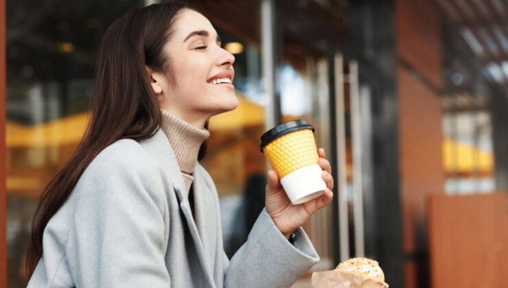 Bilim insanları açıkladı: Sabah içilen kahve mutlu ediyor