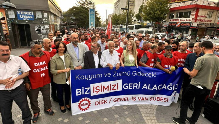 CHP heyetinden Van’da işten çıkarılan işçilere destek