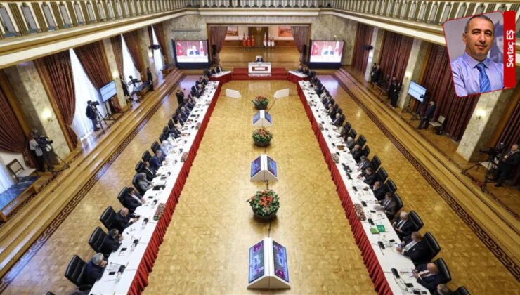 CHP’de çözülme olmadı, AKP hiçbir şeyi umursamıyor, muhalefetin belediyelerine çengel atmaya yöneldi: Komisyon pamuk ipliğine bağlı