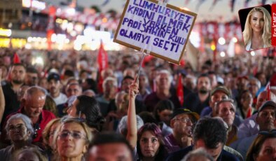 CHP’nin Aydın mitinginde on binlerce yurttaş Çerçioğlu’nun AKP’ye geçmesine tepki gösterdi: ‘Biz zeybekte diz çökeriz’
