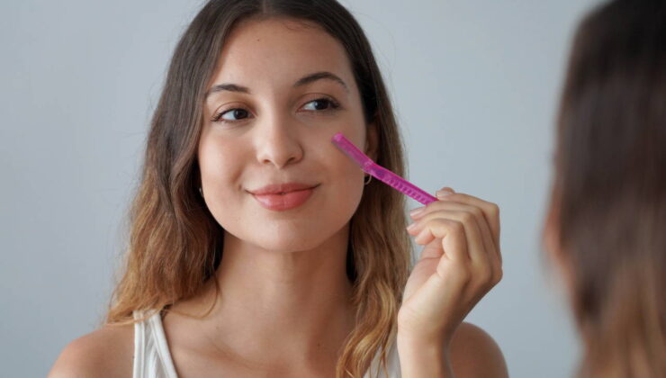 Cildinizi anında pürüzsüz gösteren yöntem: Dermaplaning yöntemi ve hakkında bilinmeyenler