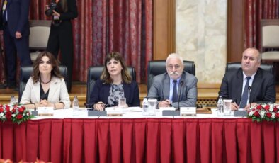 DEM Parti’den komisyonda ‘Öcalan’ çağrısı: ‘Umut Hakkı’ vurgusu yapıldı