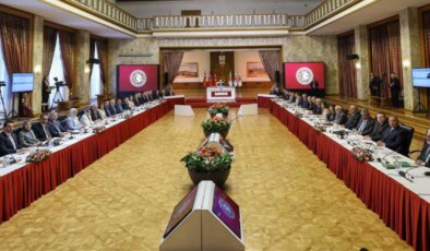 DEM Partili milletvekillerinden ‘komisyon’ açıklaması