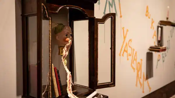 Deniz Doğruyol’un ‘Bir Kere Oldum, Bin Kere Doğdum’ sergisi, Ataköy Baruthane’de: İhtiyacımız olan umut