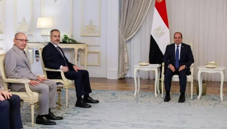 Dışişleri Bakanı Hakan Fidan, Mısır Devlet Başkanı Abdülfettah el-Sisi ile görüştü