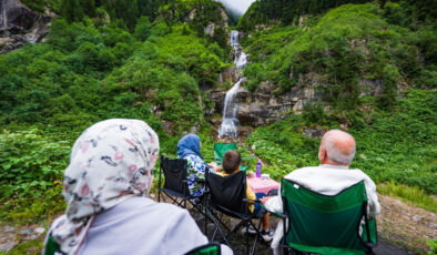 Doğa harikası Cimil Vadisi, ziyaretçilerine görsel şölen sunuyor