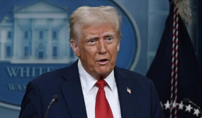 Donald Trump yarı iletken ithalatına yüzde 100 oranında tarife uygulayacaklarını belirtti