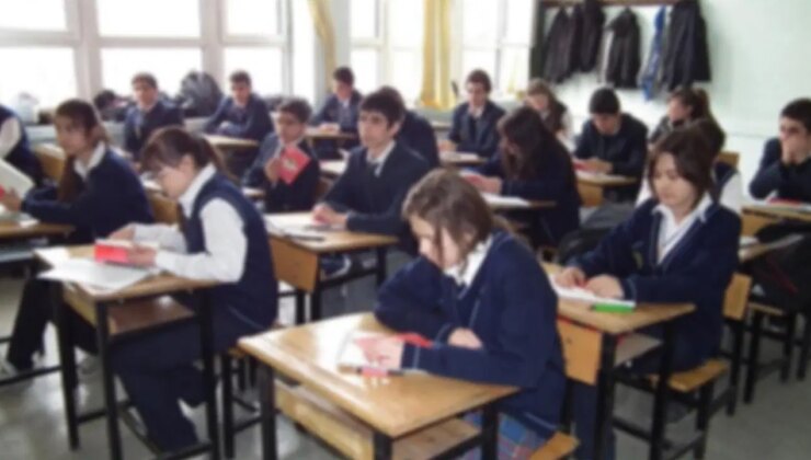 Düzce’de lisede skandal uygulama: ‘Haremlik selamlık’ dayatması