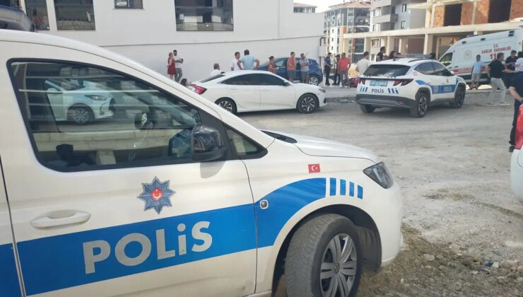 Edirne’de erkek dehşeti: Eşini ve oğlunu öldürüp intihara kalkıştı!