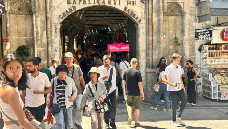 EGM açıkladı: Türkiye’ye gelen turist sayısında büyük düşüş!