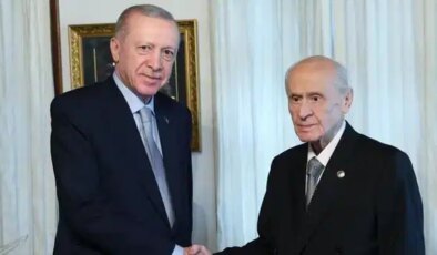 Erdoğan ve AKP’den şikayetçi! Çok konuşulacak ‘Devlet Bahçeli’ iddiası: ‘Ziyaretine gelenlere yakınıyor…’
