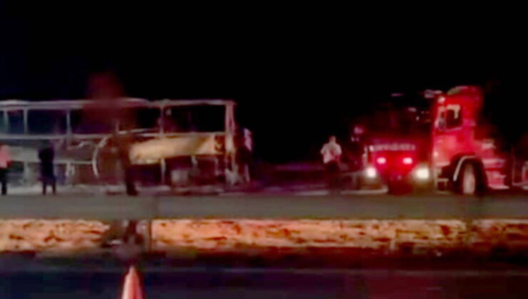 Faciadan dönüldü: Seyir halindeki yolcu otobüsü yandı!