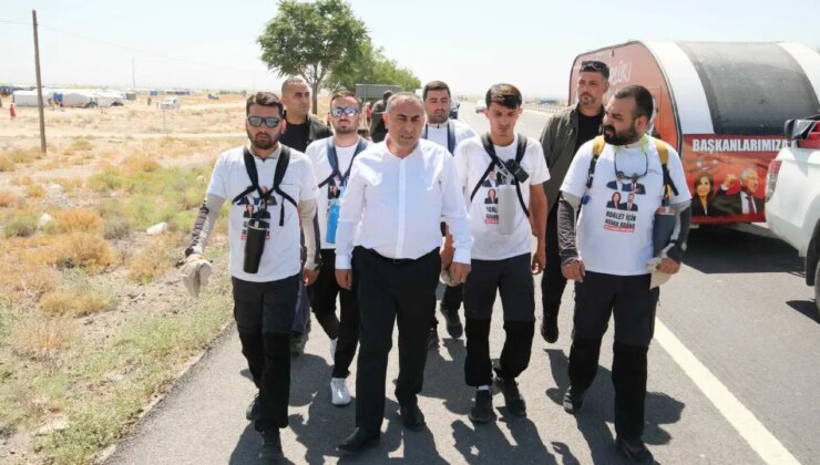 Gençler Adana’dan Silivri’ye ‘özgürlük’ yürüyüşünde… Zeydan Karalar’dan mesaj var!