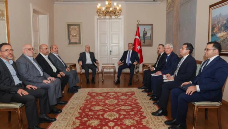 Hakan Fidan İstanbul’da Hamas heyetiyle görüştü