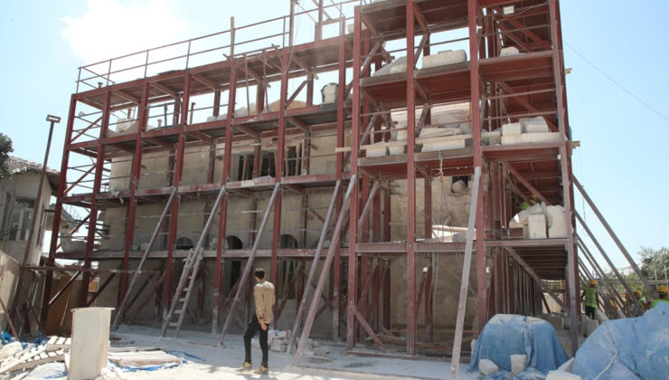 Hatay’da depremde hasar gören Tarihi Şeyh Ali Camisi restorasyonda