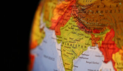 Hindistan ile Çin, direkt uçuşları ve sınır ticaretini yeniden başlatıyor